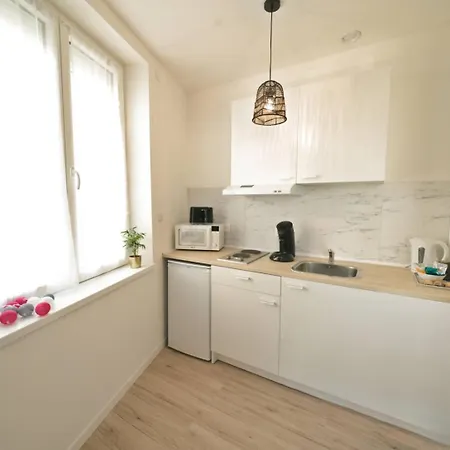 Apartment Confortable *