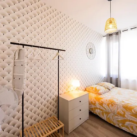 Apartment Confortable *